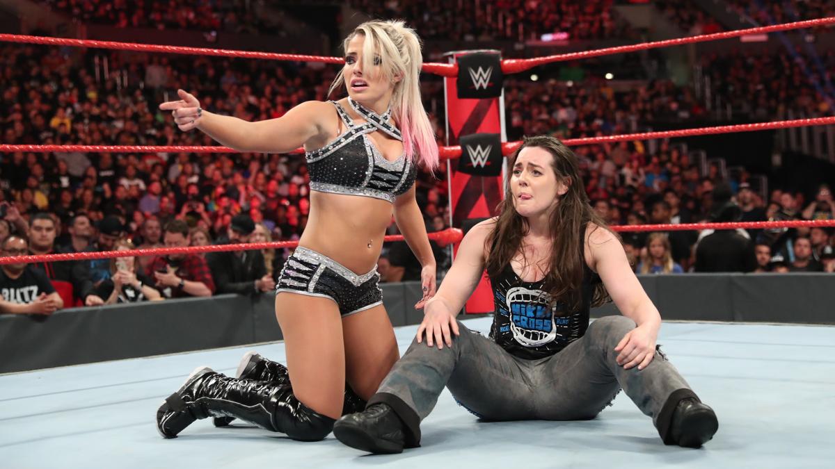 Photo of Raw 6/17/19 ~ The IIconics vs Alexa Bliss/Nikki Cross for fans of ...