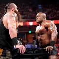 Raw 6/3/19 ~ Braun Strowman vs Bobby Lashley Arm Wrestle - wwe photo