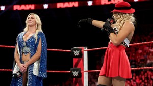 Raw 6/3/19 ~ Lacey Evans vs चालट, चार्लोट, शेर्लोट Flair