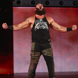  Raw 7/1/19 ~ Braun Strowman vs Bobby Lashley