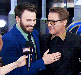 Robert Downey Jr and Chris Evans -Avengers: Endgame press (2019)