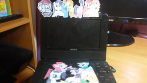  Screenshots Of The New My Little Pony: Friendship Is Magic DVD Player