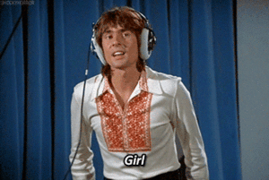 Davy Jones performing ‘Girl’ The Brady Bunch (1971) 