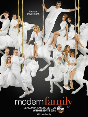  Modern Family Poster - Season 7