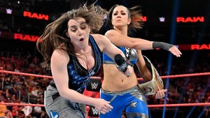 Raw 7/8/19 ~ Nikki kuvuka, msalaba vs Dana Brooke