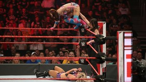  Raw 8/5/19 ~ Women's Tag Team Titel Fatal 4-Way