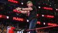 Raw Reunion 7/22/19 ~ Stone Cold Steve Austin closes the show - wwe photo