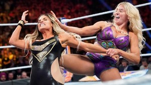  SummerSlam 2019 ~ món ăn bơm xen, charlotte Flair vs Trish Stratus