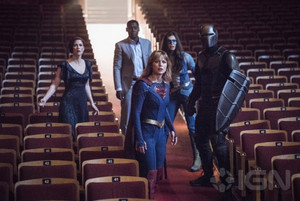 Supergirl - Episode 5.01 - Event Horizon - Promo Pics