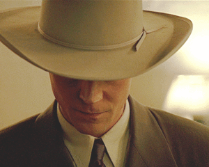  Tom as Hank Williams in I Saw The Light