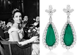 Bulgari Emerald And Diamond Earrings