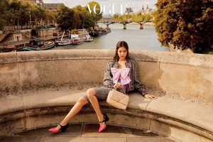 Jennie in VOGUE KOREA November 2019 Issue