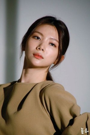  Lee Kaeun for Singles magazine October 2019