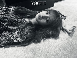 Lisa in VOGUE KOREA November 2019 Issue
