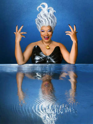  Queen Latifah as Ursula in The Little Mermaid Live