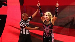 Raw 10/7/19 ~ Lacey Evans vs Natalya (Last Woman Standing)