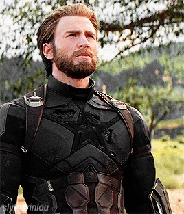  Steve Rogers in Captain America 슈츠