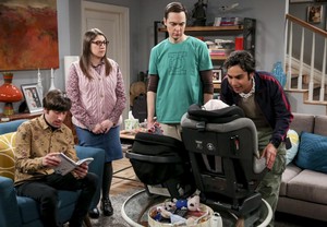 The Big Bang Theory ~ 12x17 "The Conference Valuation"