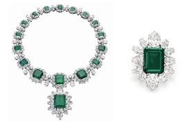  Bulgari esmeralda collar And Ring Set