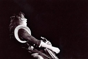  Ace ~Flint, Michigan...November 17, 1975 (Alive! Tour)