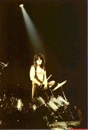  Eric ~Montreal, Quebec, Canada...January 13, 1983 (Creatures of the Night Tour)