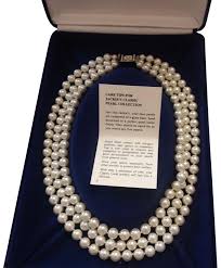 Jacqueline Kennedy Pearls Boxed Set