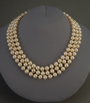Jacqueline Kennedy Pearls