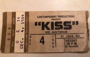  किस ~St. Louis, Missouri...December 4, 1984 (Animalize World Tour)