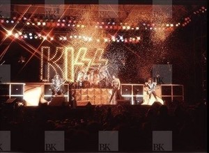  kiss ~Sydney, Australia...November 21, 1980 (Unmasked World Tour)