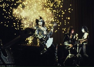 KISS ~Syracuse, New York...January 18, 1983 (Creatures of the Night Tour) 