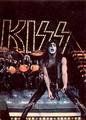 Paul (NYC) December 15, 1977 (Alive II Tour - Madison Square Garden) - kiss photo