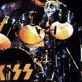 Peter (NYC) December 15, 1977 (Alive II Tour - Madison Square Garden) - kiss photo