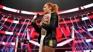  Raw 10/14/19 ~ 夏洛特 Flair vs Becky Lynch