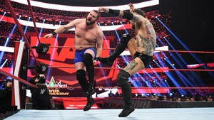  Raw 10/21/19 ~ Aleister Black vs local competitor