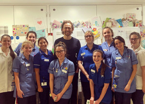  Tom visits the Koala Ward at the Great Ormond rue Hospital for Children December 07, 2018