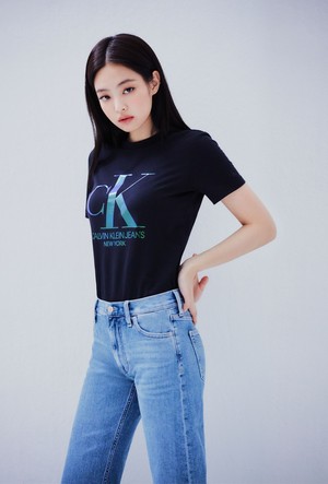  Jennie for Calvin Klein Jeans