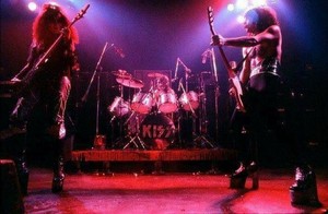  キッス (NYC) March 21, 1975 (Dressed To Kill Tour-Beacon Theatre)