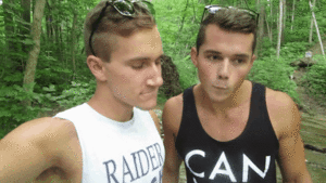  Mark & Ethan, 2 Very Shy Gay Lads, Go for a baciare