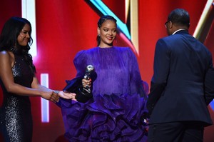  Rihanna at the 2020 NAACP Image Awards