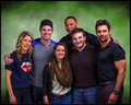 Stephen and Emily // Walker Stalker Con, March 16th, 2014. - stephen-amell-and-emily-bett-rickards photo