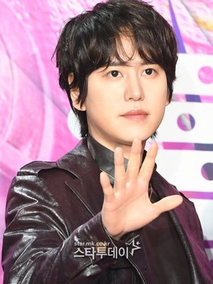  Super Junior at 29th Seoul সঙ্গীত Awards Red Carpet