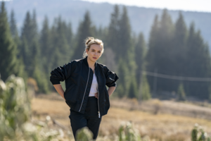 3x05 - Are You From Pinner - Villanelle