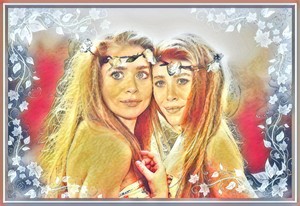  Ashley and Mary-Kate Olsen