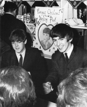  Beatles with their fan