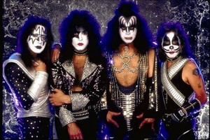  Kiss (Alive-Worldwide 1996-1997) Photoshoot