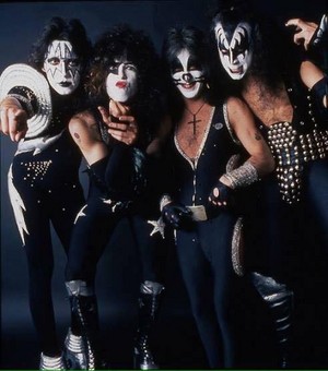  吻乐队（Kiss） ~Amsterdam, Netherlands...May 23, 1976 (Spirit of '76-Destroyer Tour)