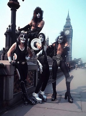 KISS ~London, England...May 10, 1976 (Heathrow Airport, Westminster Bridge and Buckingham Palace)
