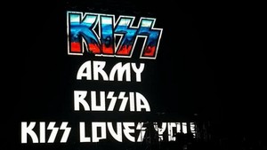  halik ~Mosow, Russia...May 1, 2017 (KISS World Tour)