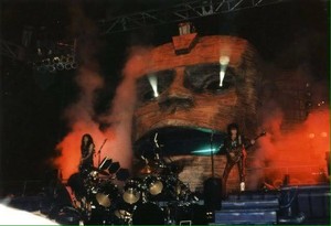  Kiss ~Tinley Park, Illinois...June 3, 1990 (Hot in the Shade Tour)