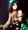 Paul ~London, England...May 15, 1976 (Destroyer Tour)  - kiss photo